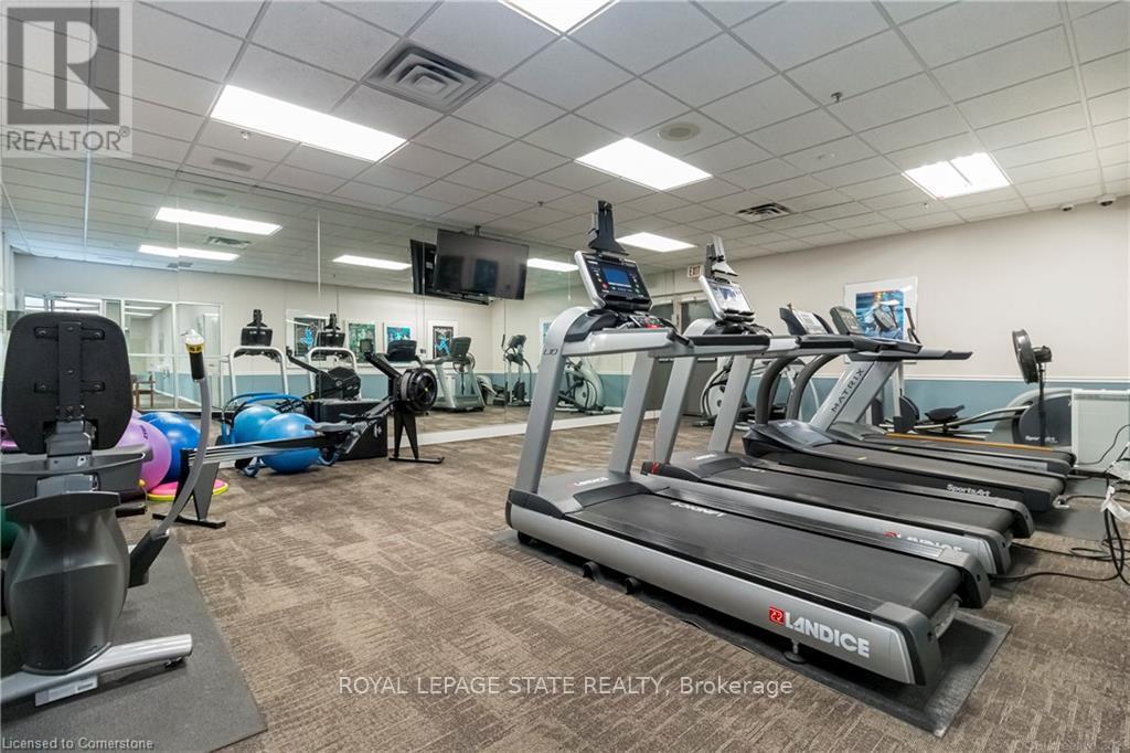 Photo 30 of 909 1276 Maple Crossing Boulevard, Burlington ON
