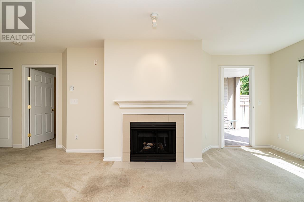 Photo 11 of 137 2980 Princess Crescent, Coquitlam BC
