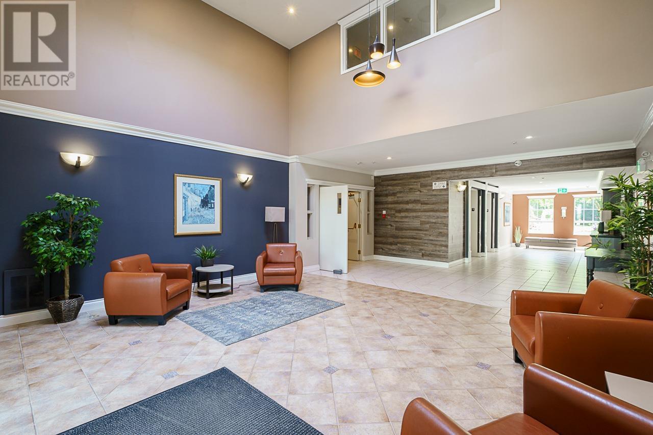 Photo 28 of 137 2980 Princess Crescent, Coquitlam BC