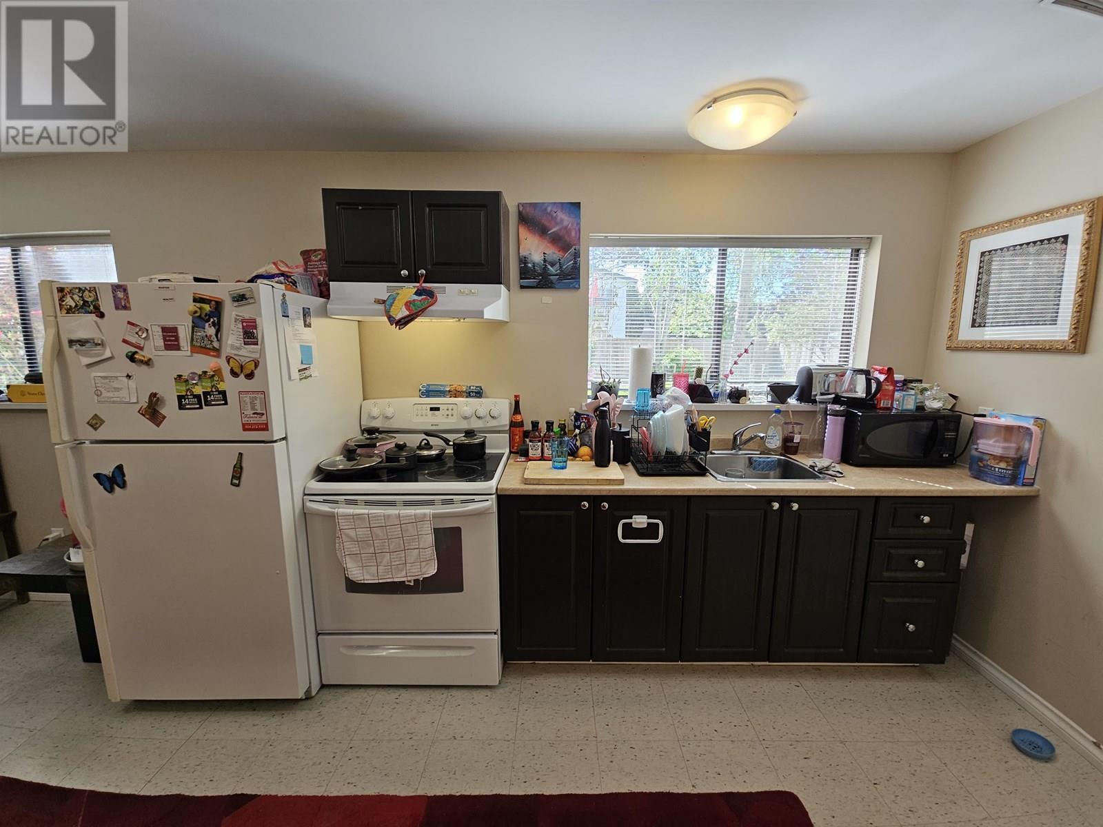 Photo 1 of Private Room 8 Xxx Greenfield Drive, Richmond BC