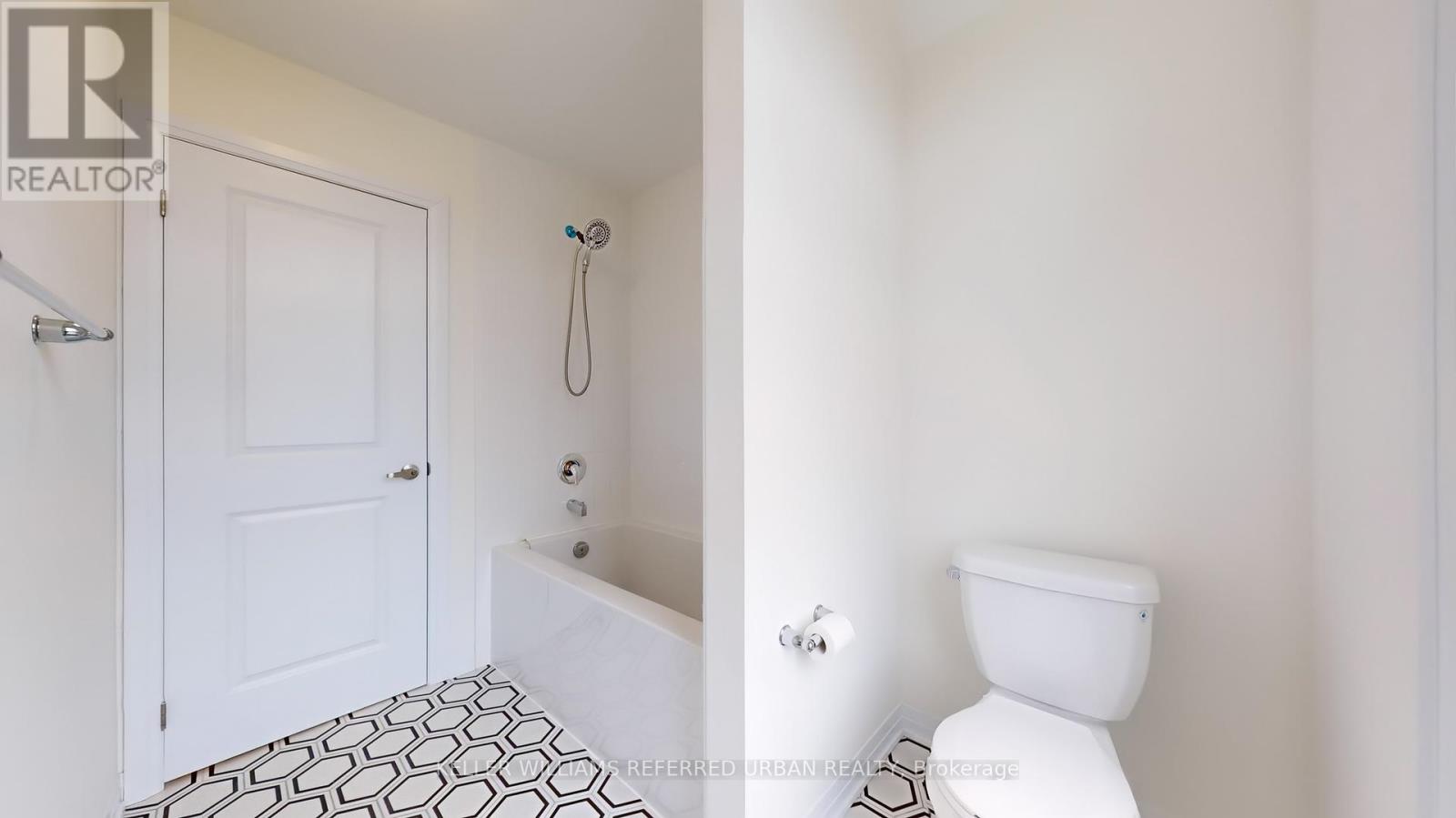 Photo 18 of 421 Adelaide Street N, Wellington North ON
