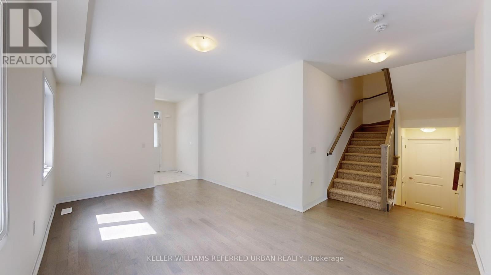 Photo 26 of 421 Adelaide Street N, Wellington North ON
