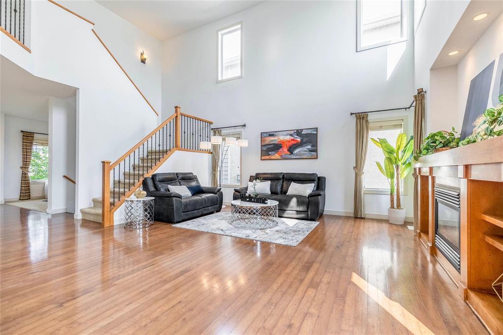 Photo 7 of 14 Vestford Place, Winnipeg MB