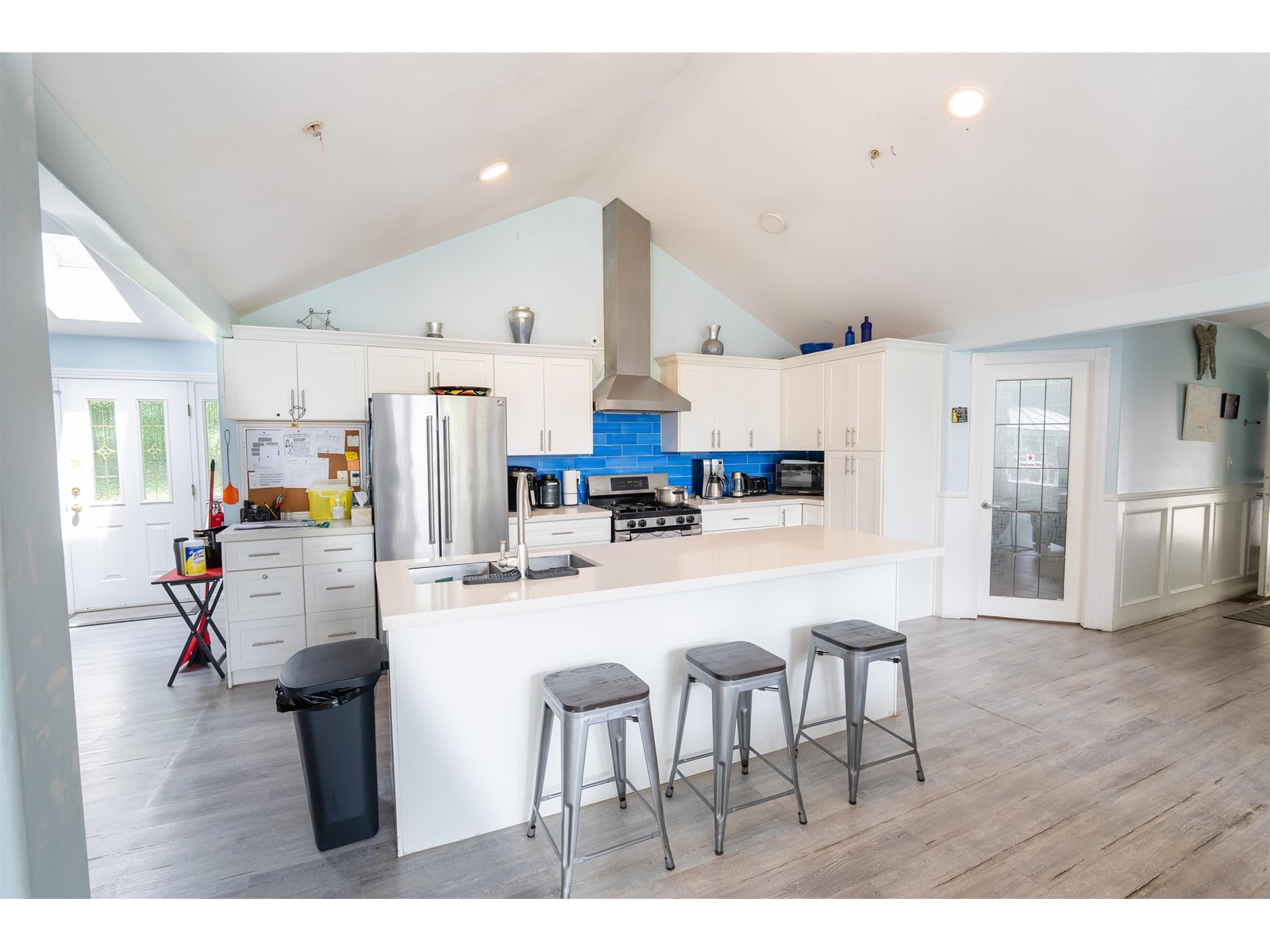 Photo 11 of 6587 238 Street, Langley BC