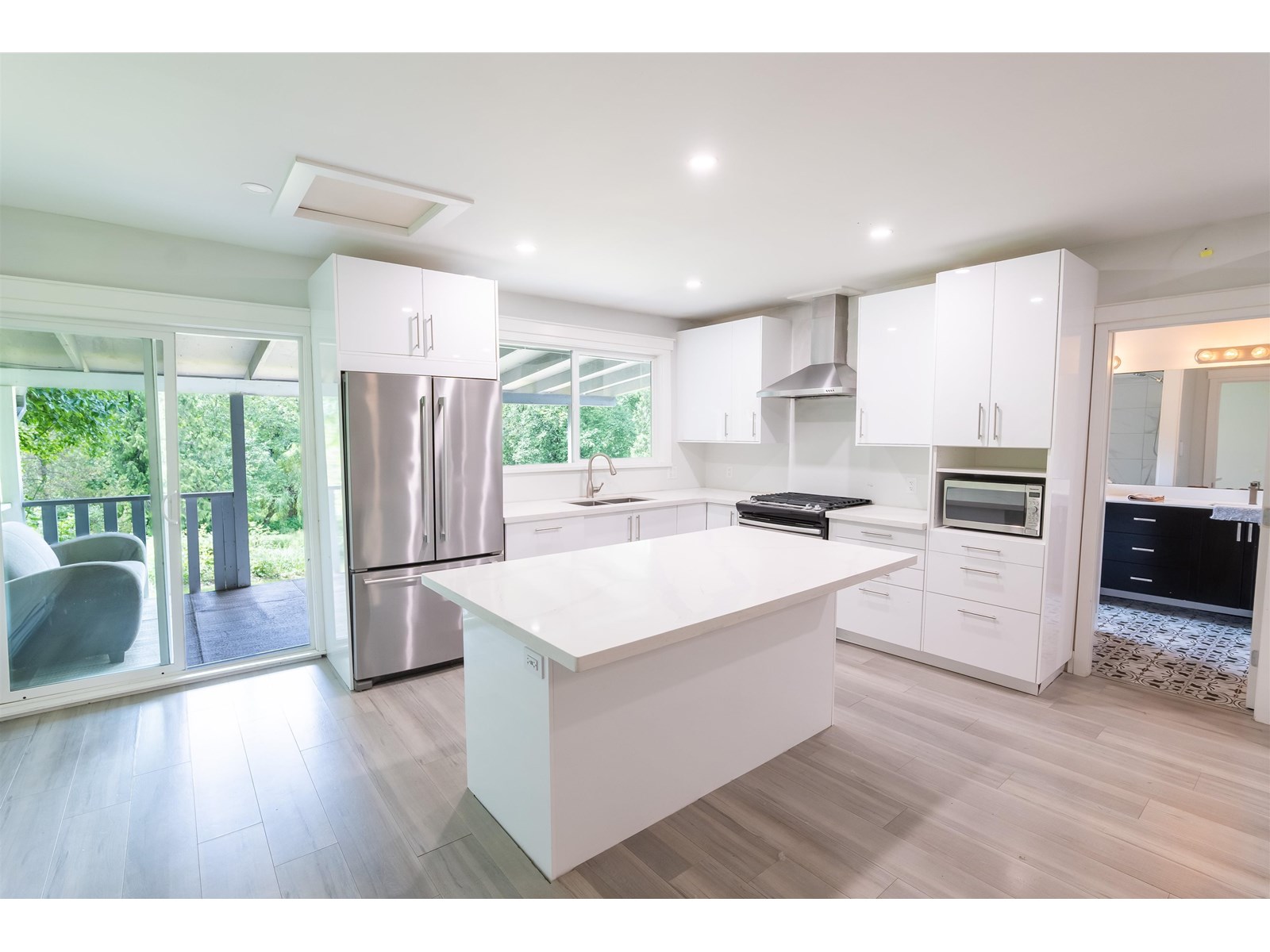 Photo 15 of 6587 238 Street, Langley BC