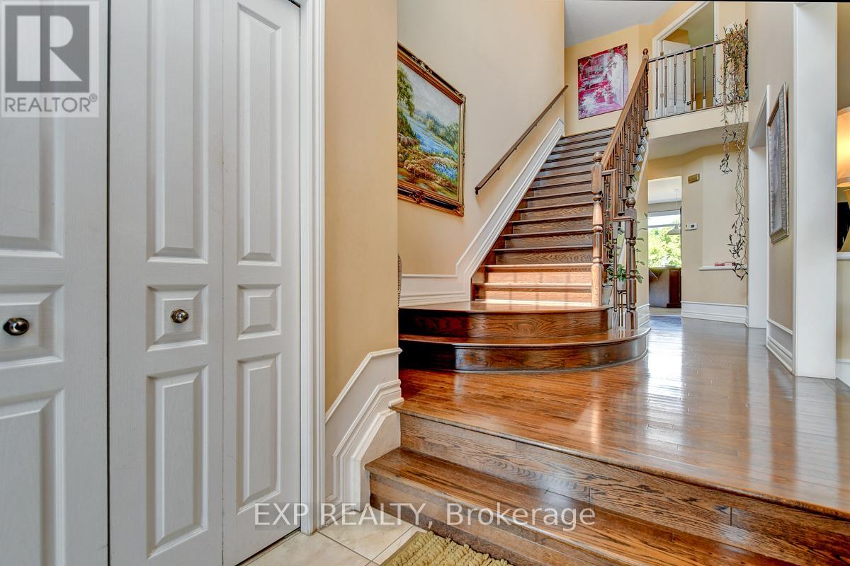 Photo 8 of 135 Riversedge Crescent, Ottawa ON