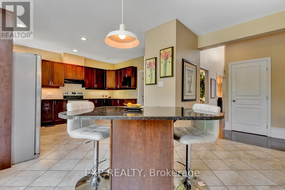 Photo 7 of 135 Riversedge Crescent, Ottawa ON