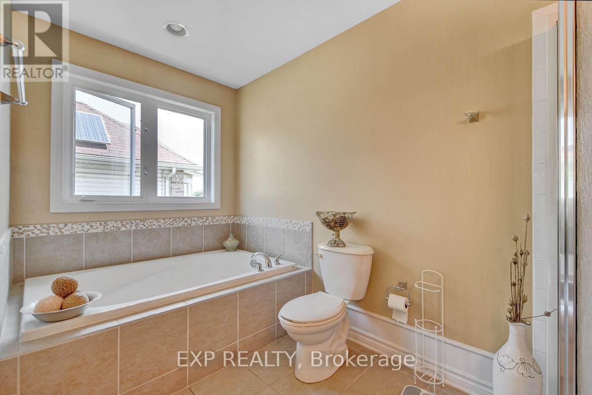Photo 45 of 135 Riversedge Crescent, Ottawa ON