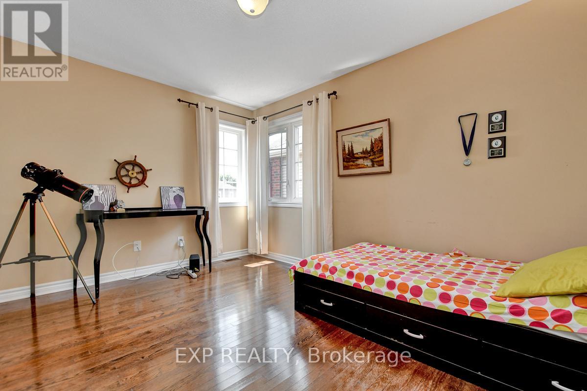 Photo 46 of 135 Riversedge Crescent, Ottawa ON