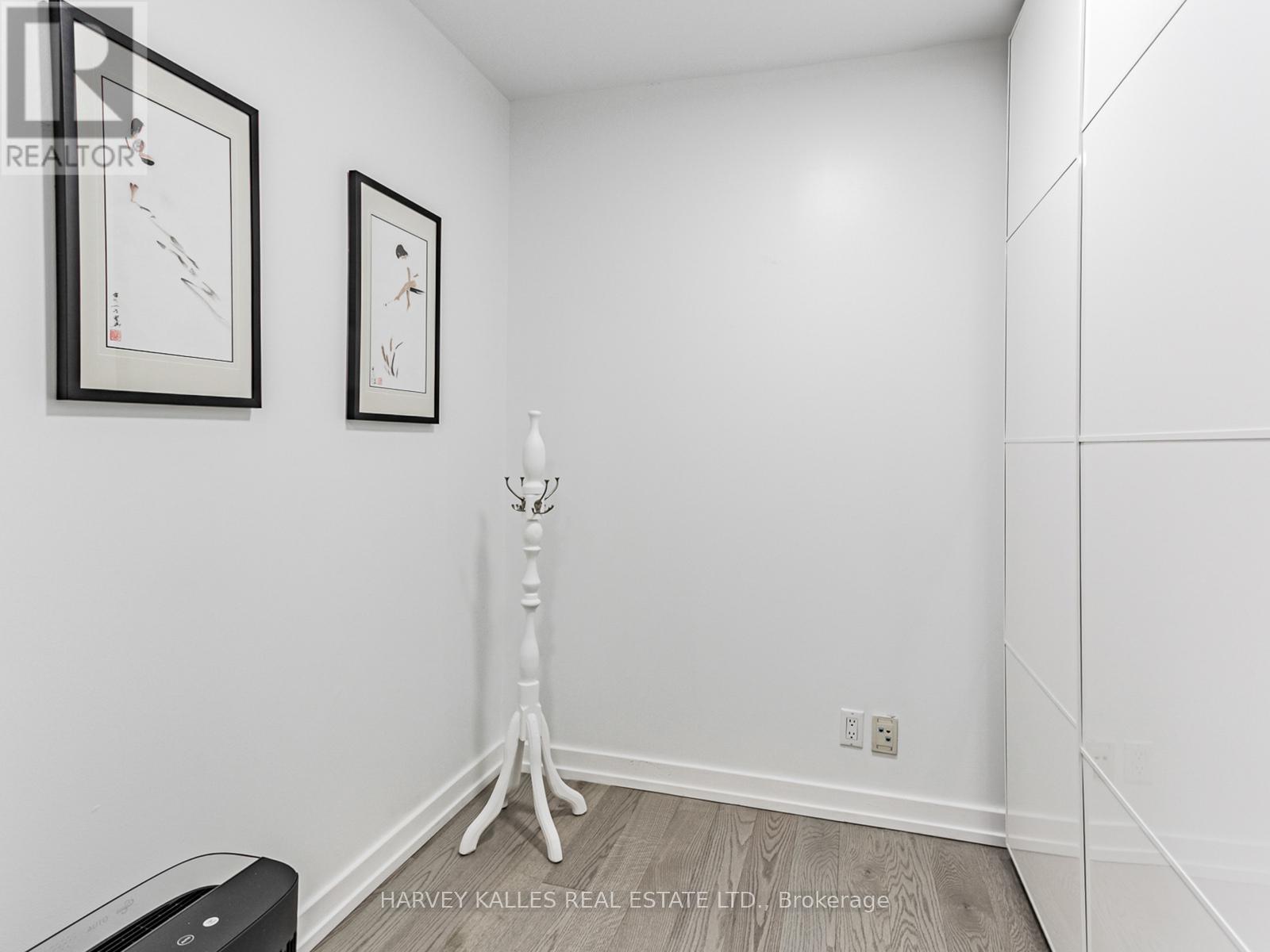 Photo 21 of 1810 381 Front Street W, Toronto ON