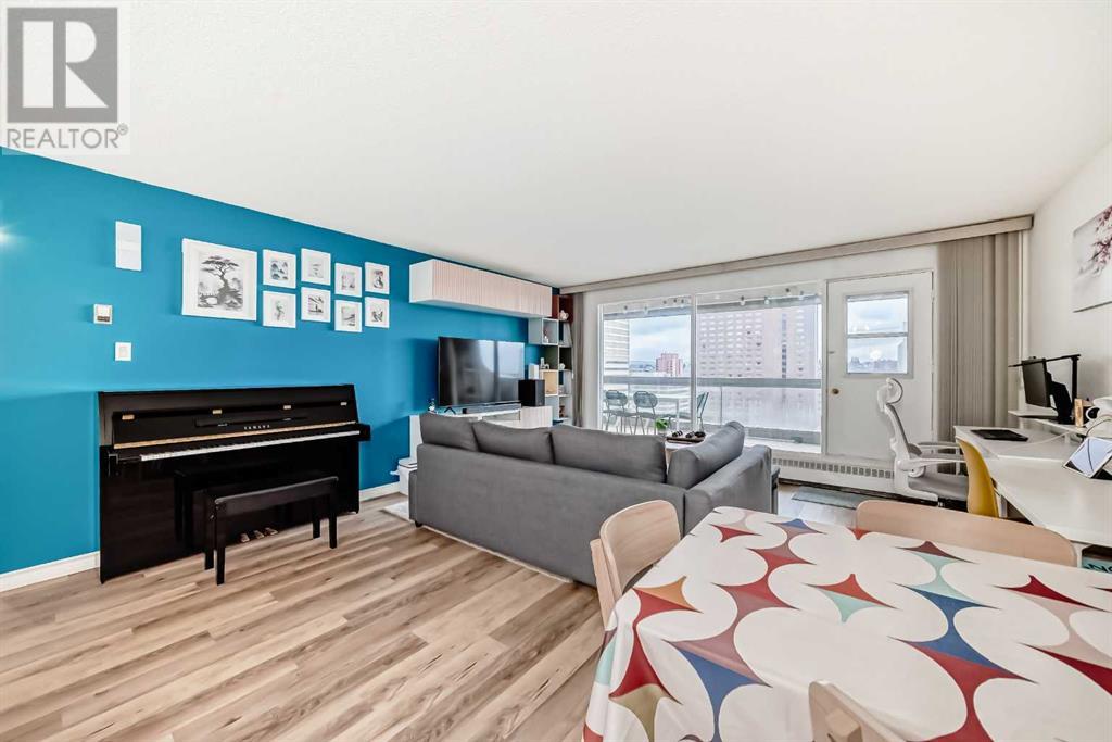 Single Family House for Sale in    Avenue SE Downtown Commercial Core Calgary 