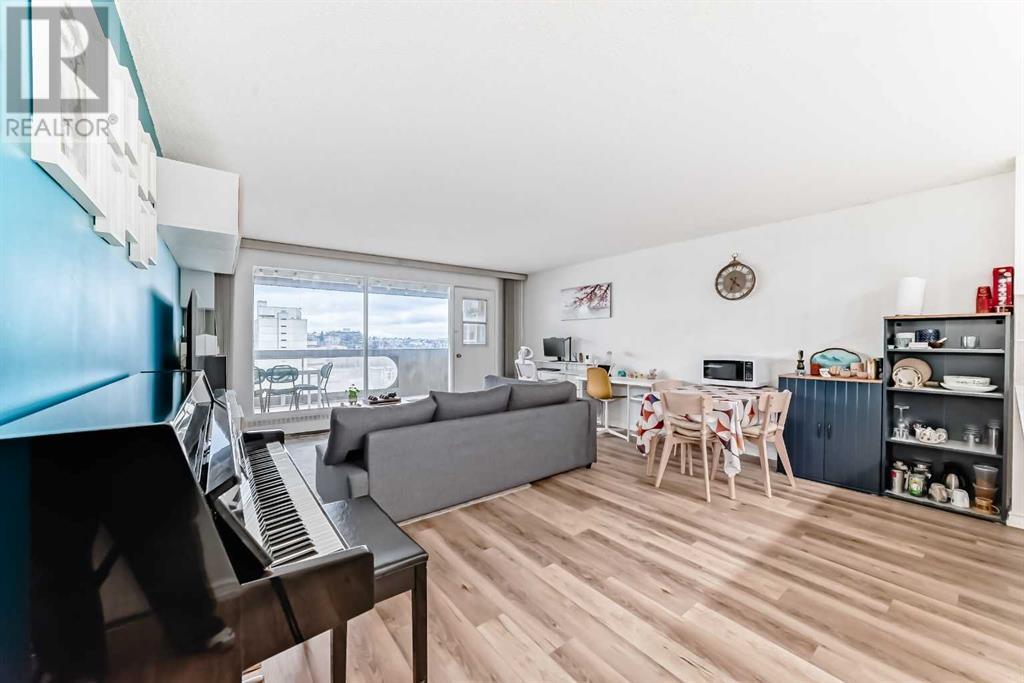 Single Family House for Sale in    Avenue SE Downtown Commercial Core Calgary 