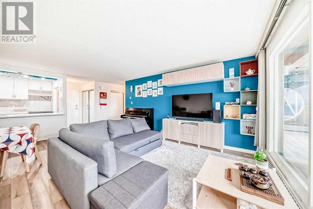 Single Family House for Sale in    Avenue SE Downtown Commercial Core Calgary 
