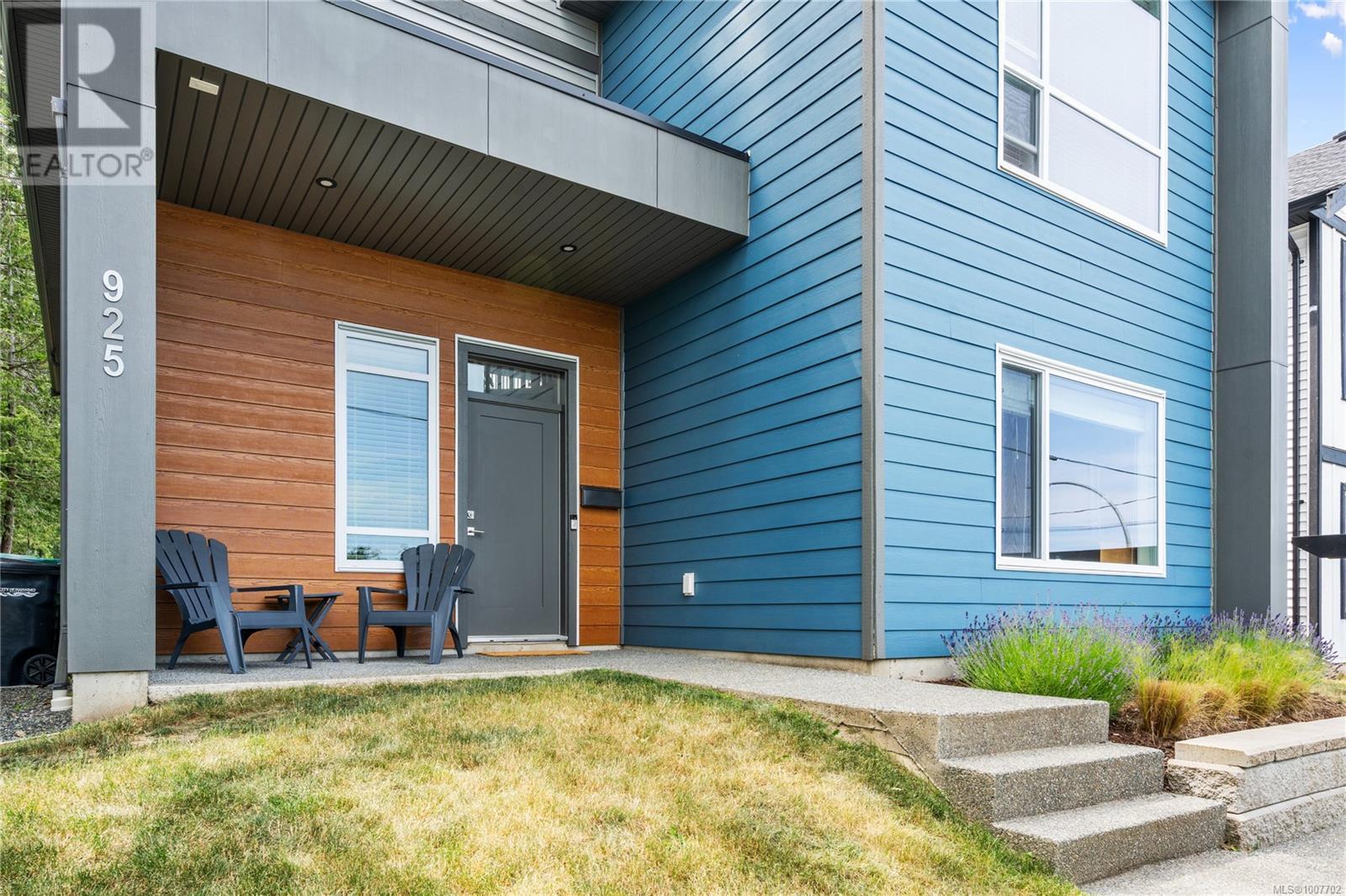 Photo 50 of 925 Howard Ave, Nanaimo BC