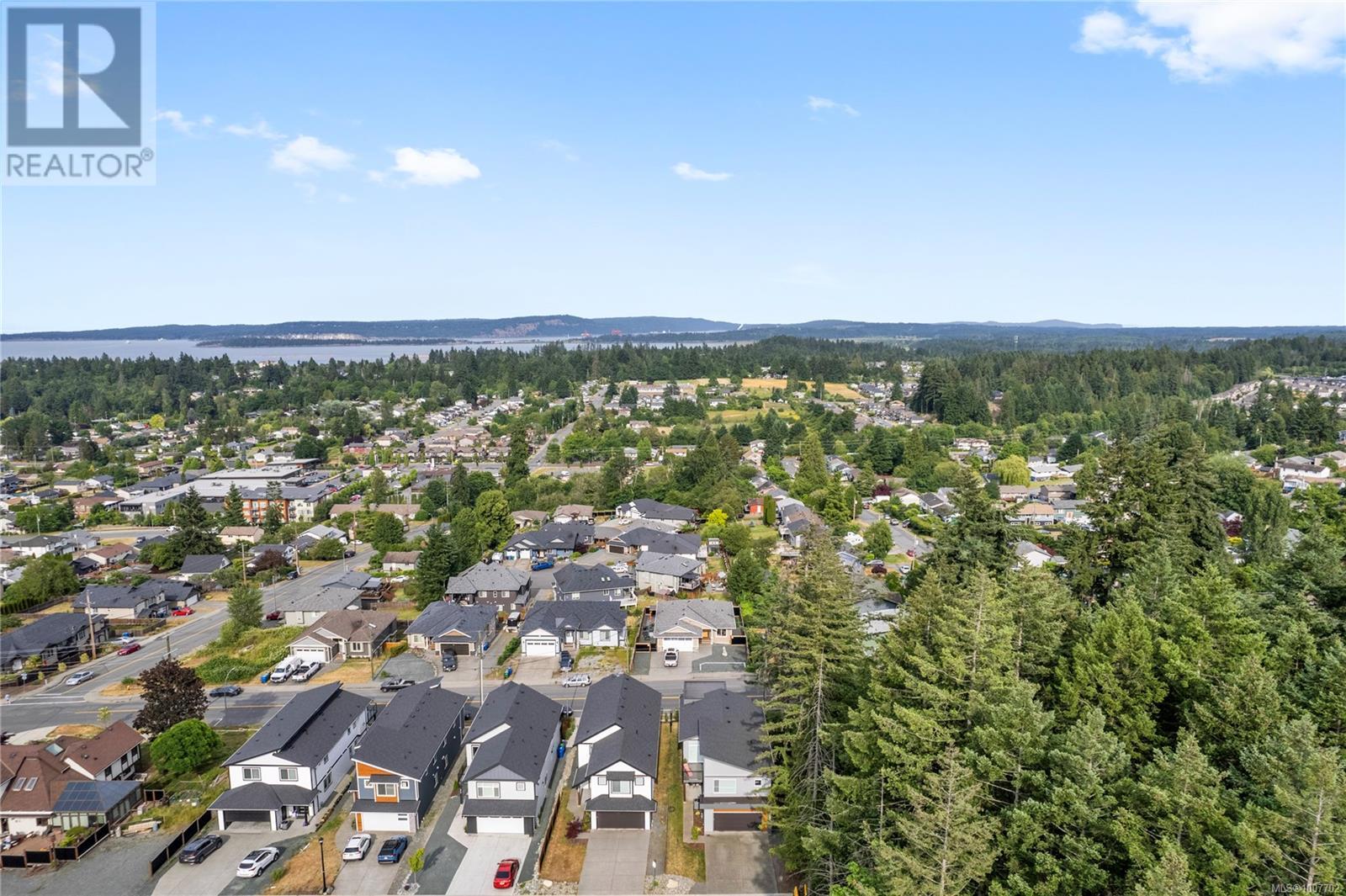 Photo 55 of 925 Howard Ave, Nanaimo BC