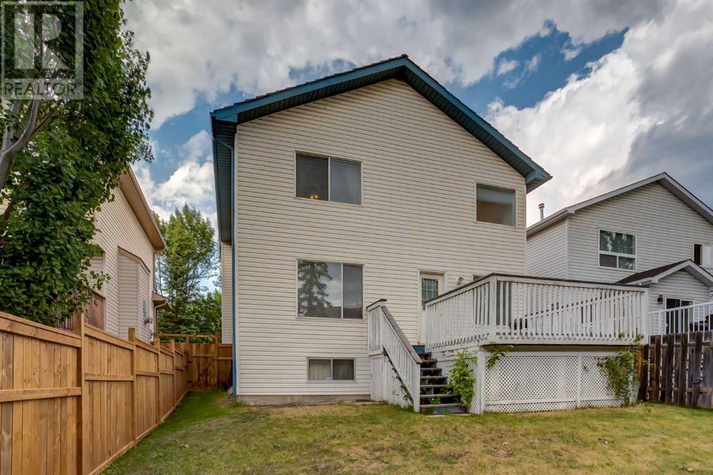 Single Family House for Sale in  Douglas Glen Close SE Douglasdale/Glen Calgary 