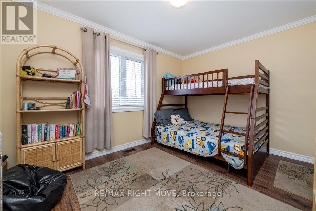 Photo 19 of 1 Sinclair Crescent, Ramara ON