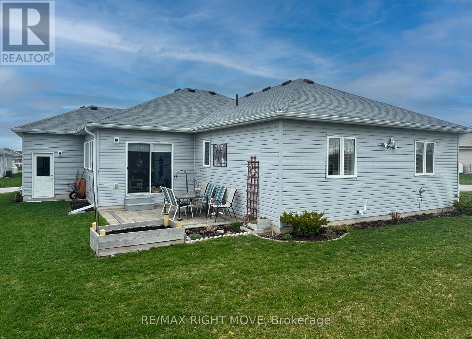 Photo 23 of 1 Sinclair Crescent, Ramara ON