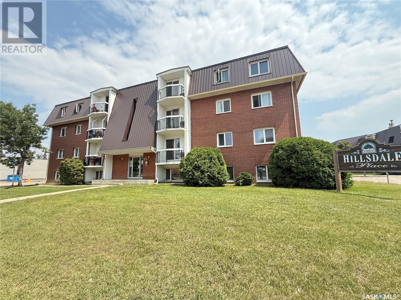 Photo 1 of 33 15 Centennial Street, Regina SK