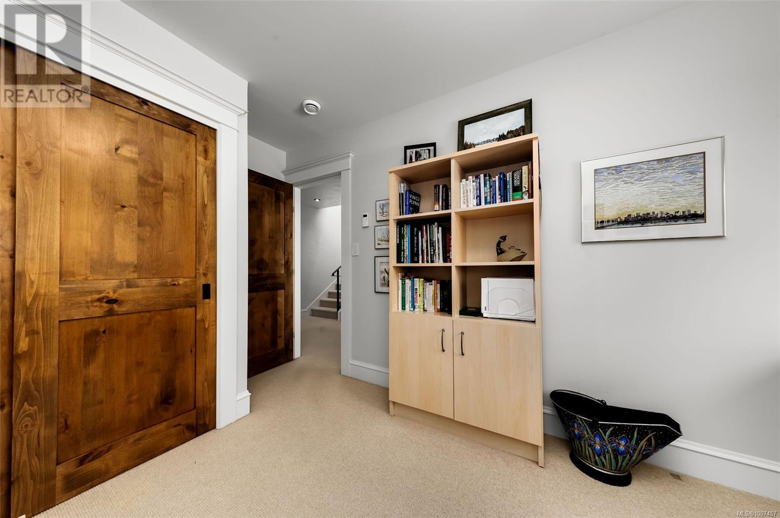 Photo 11 of 5388 Parker Ave, Saanich BC