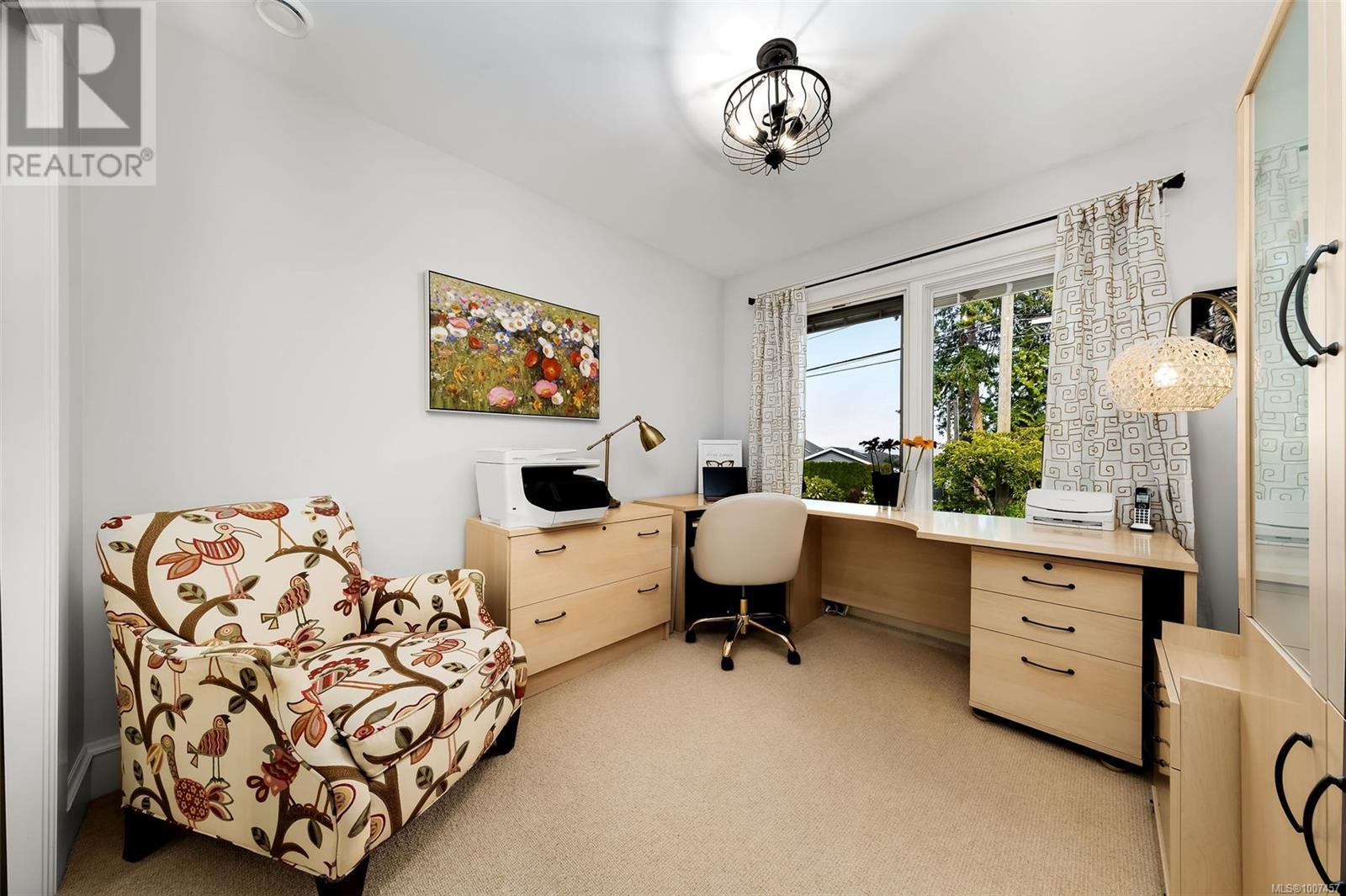 Photo 19 of 5388 Parker Ave, Saanich BC