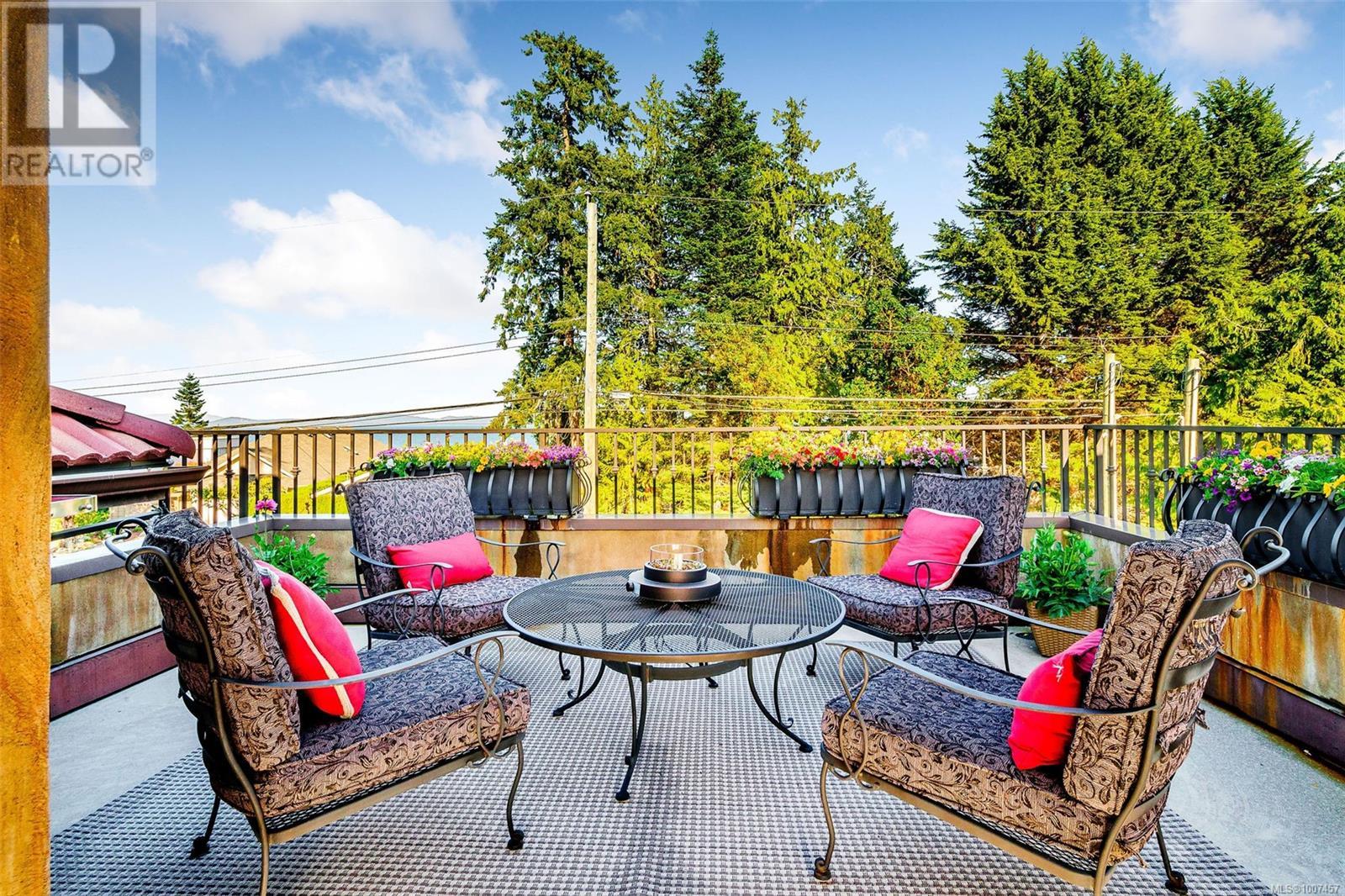Photo 83 of 5388 Parker Ave, Saanich BC