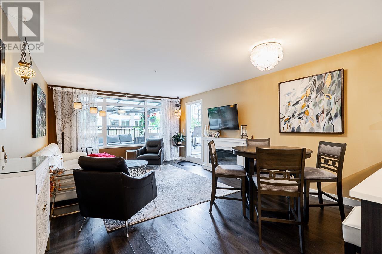 221 2525 CLARKE STREET, Port Moody