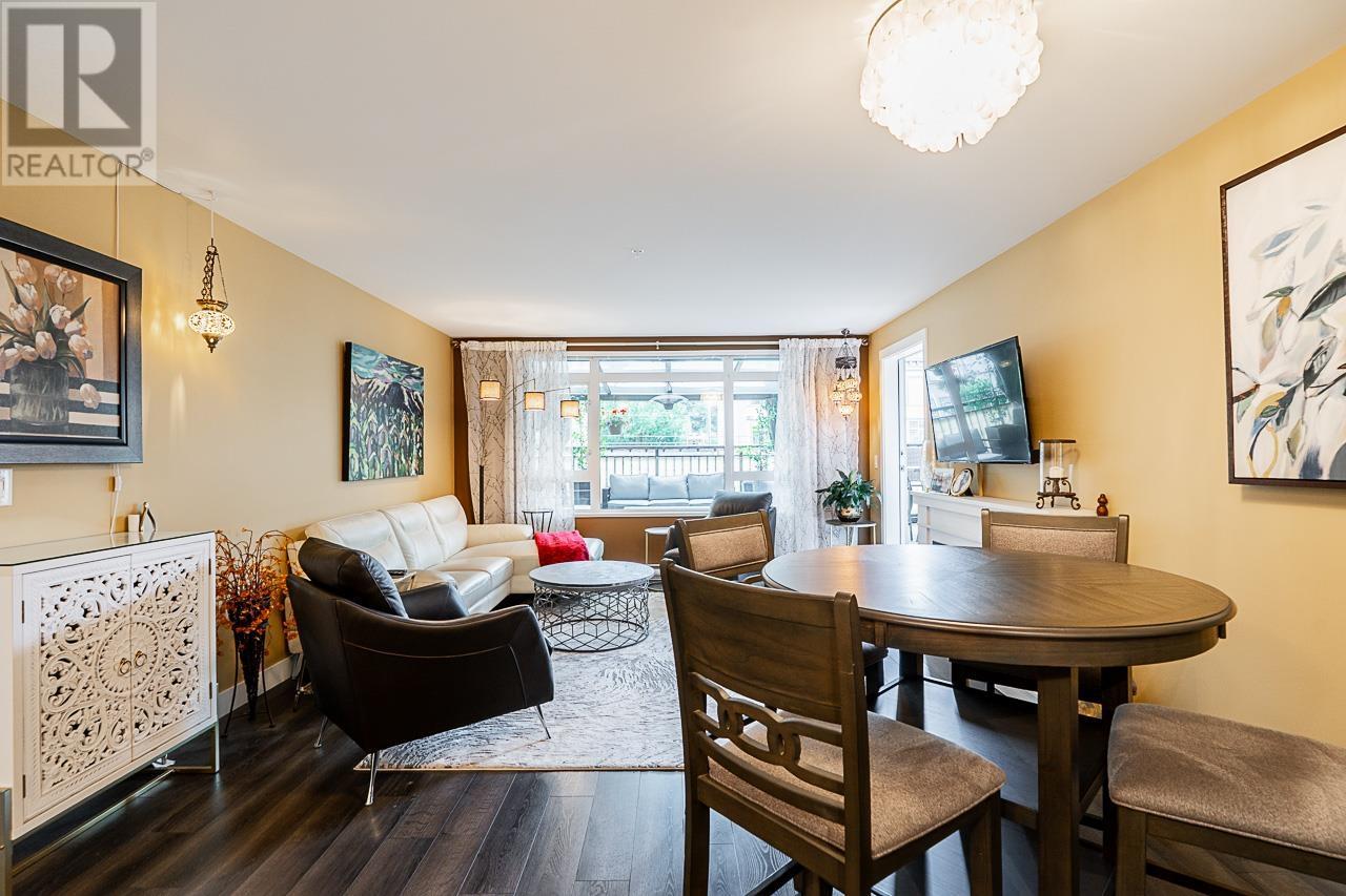 221 2525 CLARKE STREET, Port Moody
