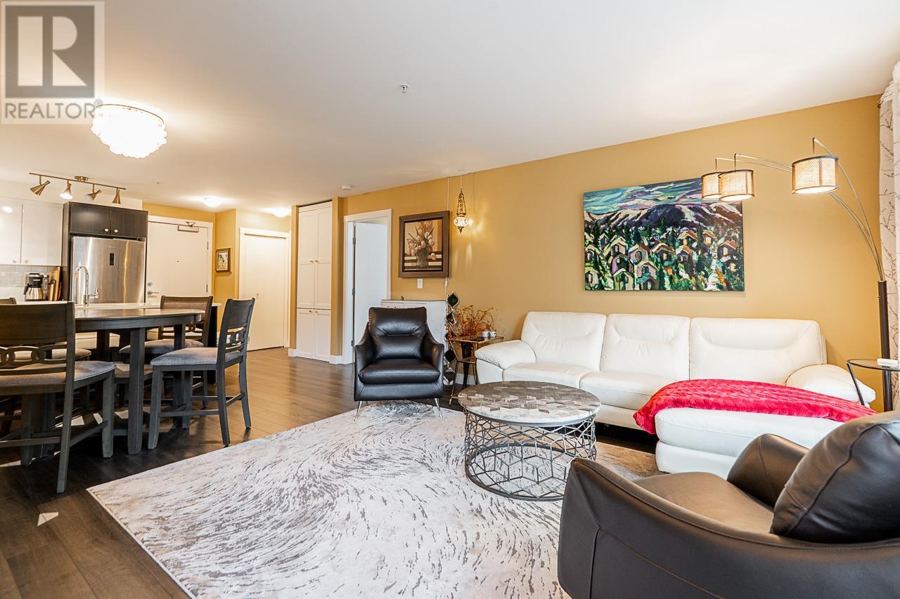 221 2525 CLARKE STREET, Port Moody