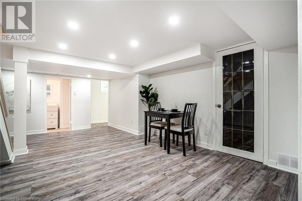 Photo 39 of 540 Niagara Street, St Catharines ON