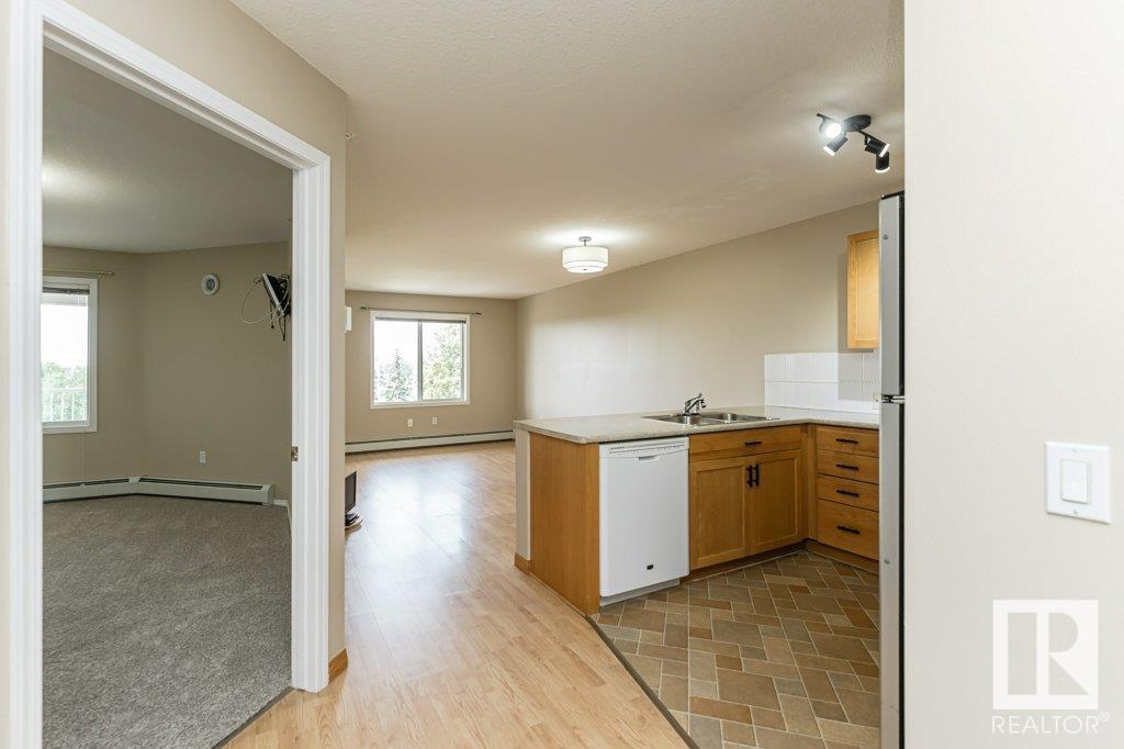 Photo 15 of 416 78 Mckenney Av, St Albert AB