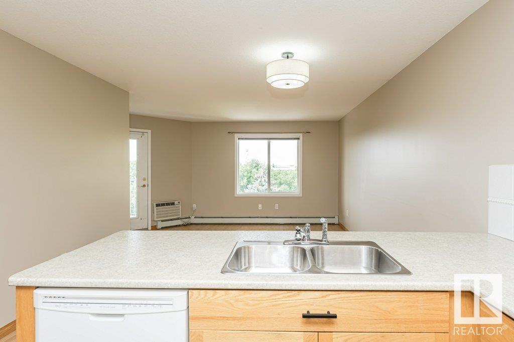 Photo 23 of 416 78 Mckenney Av, St Albert AB