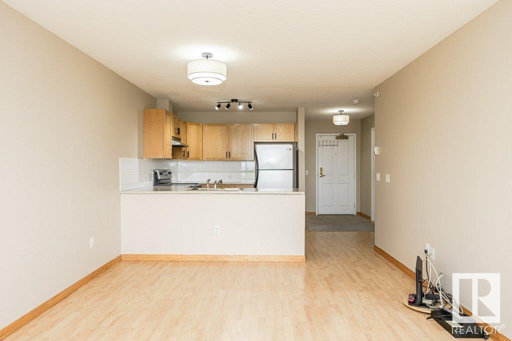 Photo 16 of 416 78 Mckenney Av, St Albert AB