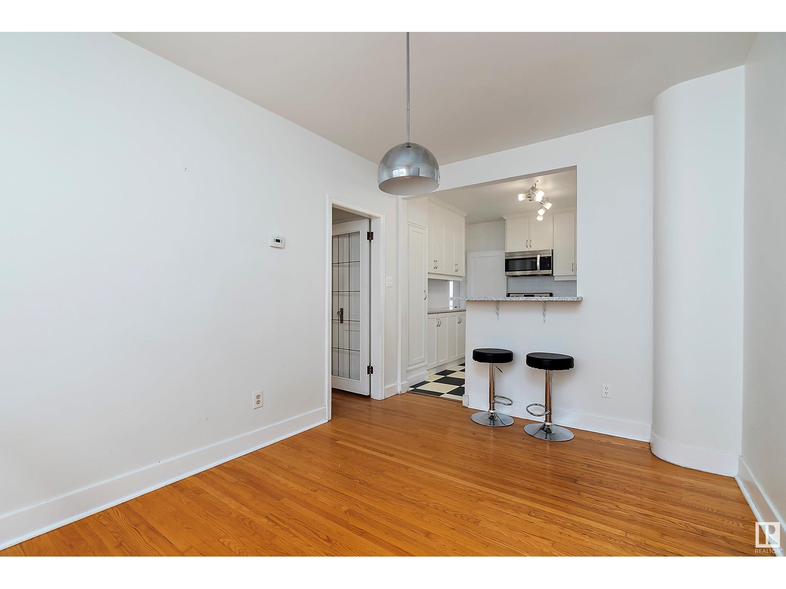 Photo 22 of 11126 80 Av Nw, Edmonton AB