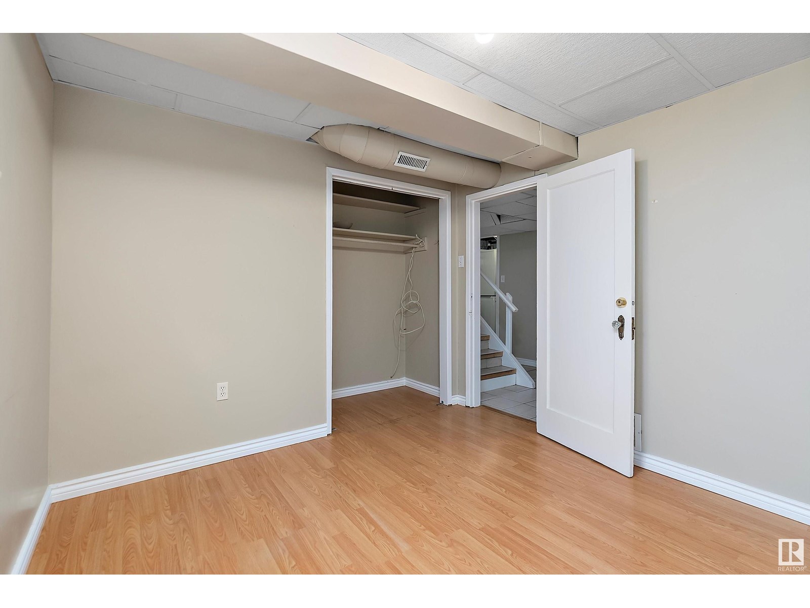 Photo 1 of 11126 80 Av Nw, Edmonton AB