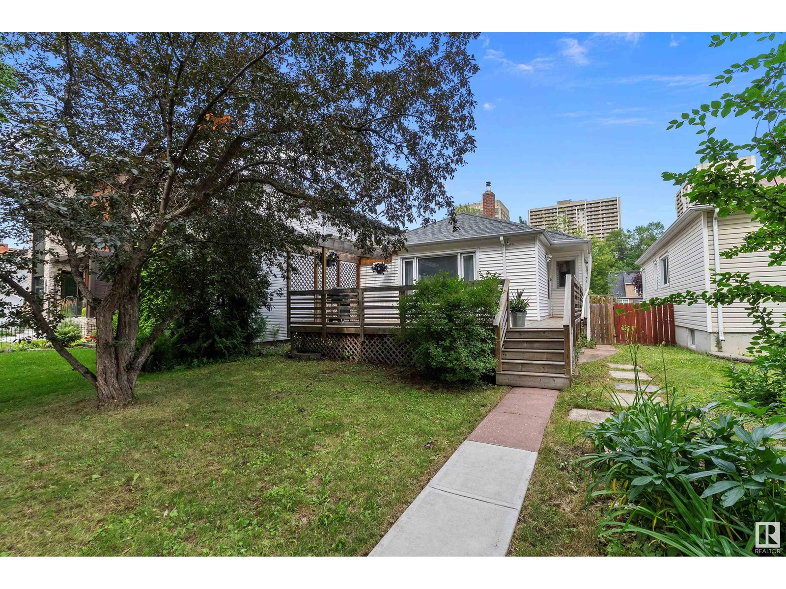Photo 23 of 11126 80 Av Nw, Edmonton AB