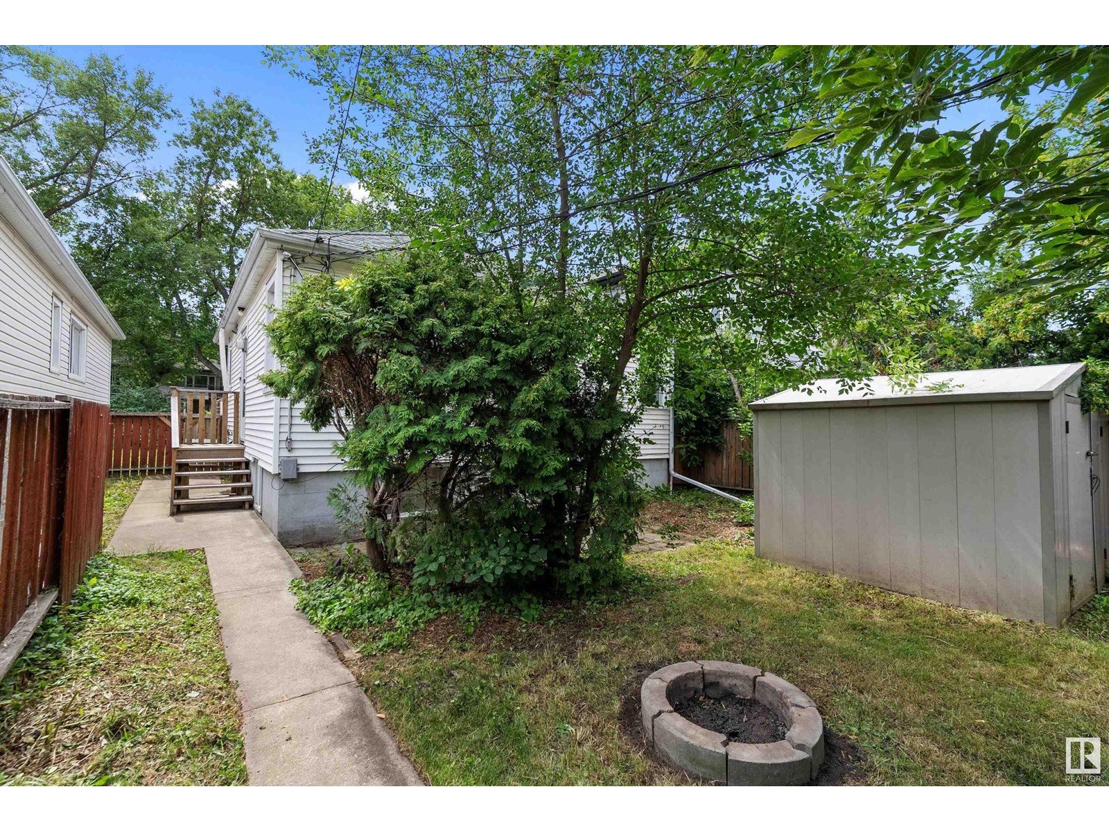 Photo 13 of 11126 80 Av Nw, Edmonton AB