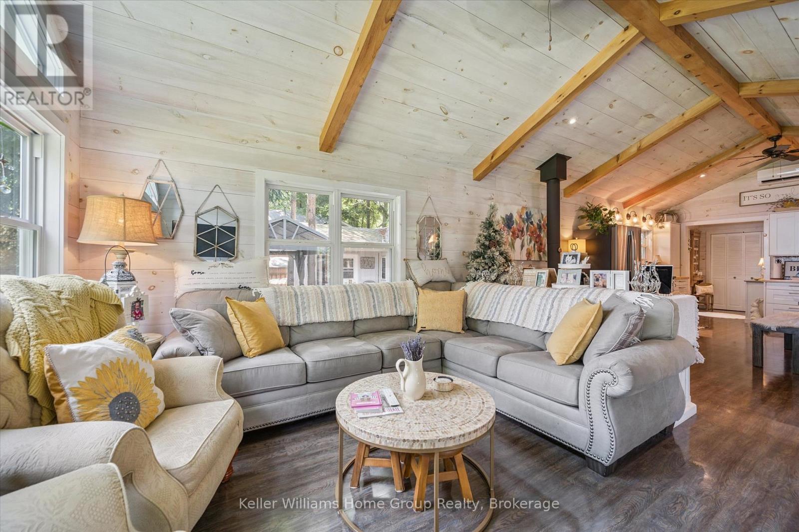Photo 18 of 516 Fifth Street N, Centre Wellington ON