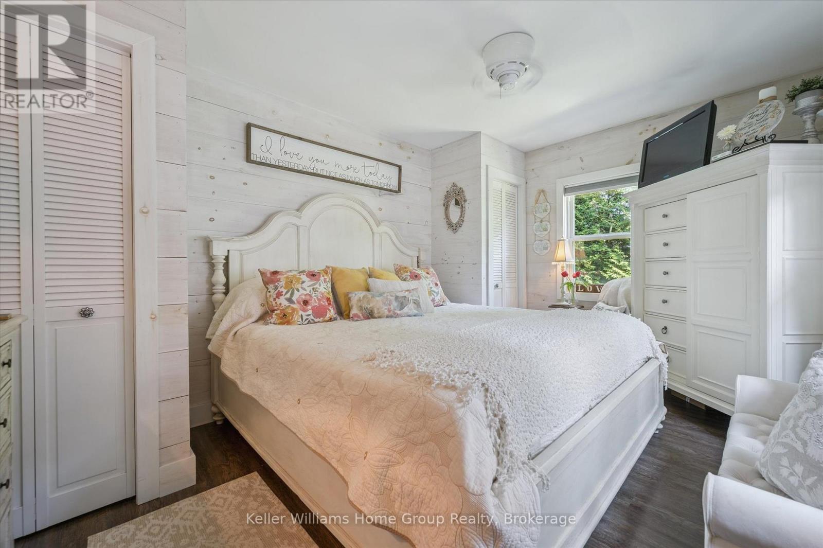 Photo 24 of 516 Fifth Street N, Centre Wellington ON