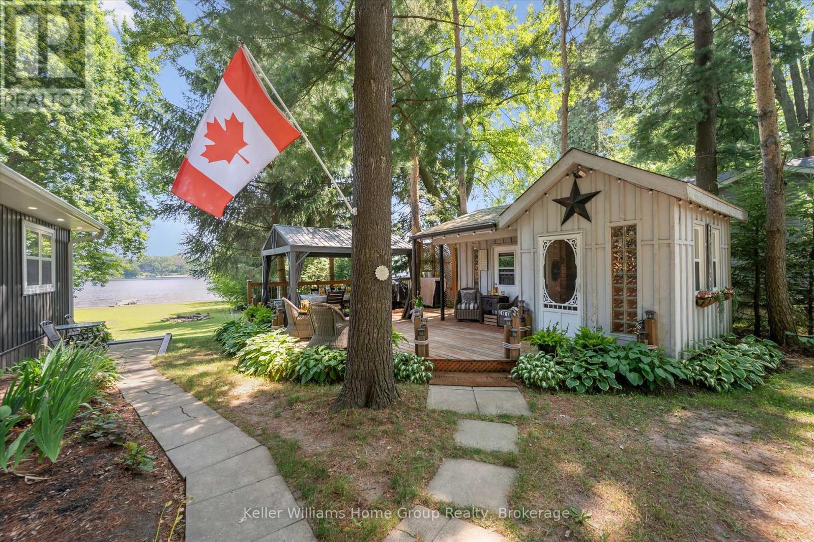 Photo 25 of 516 Fifth Street N, Centre Wellington ON