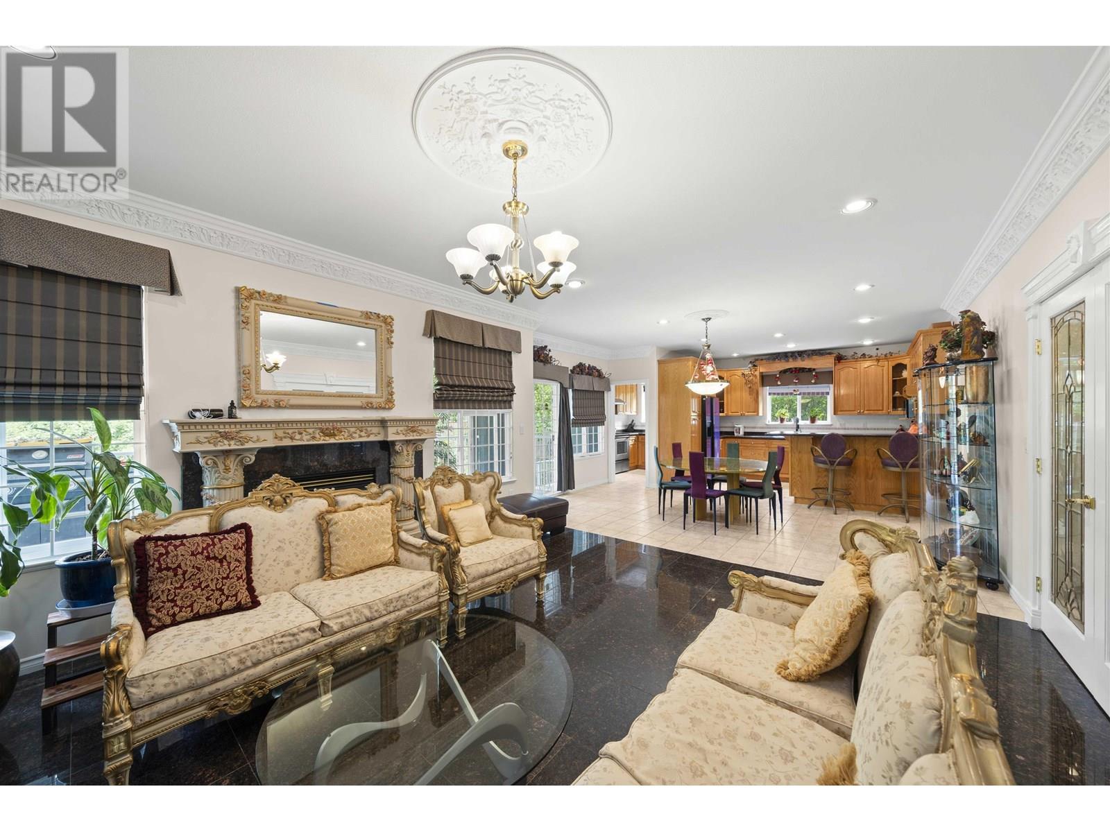 Photo 13 of 3550 Phillips Avenue, Burnaby BC