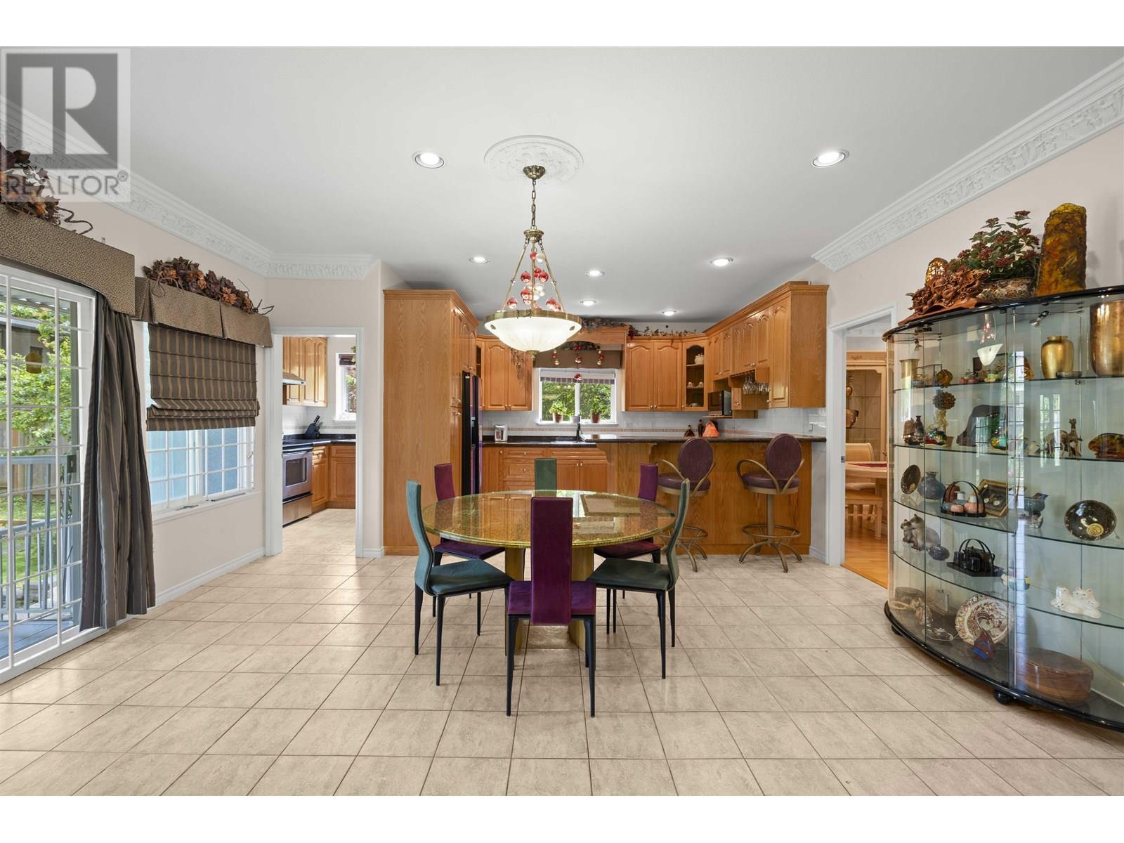Photo 15 of 3550 Phillips Avenue, Burnaby BC