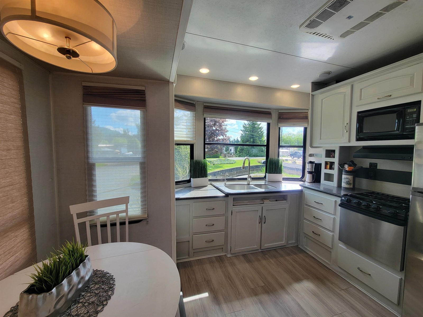 227 8400 SHOOK ROAD, Mission