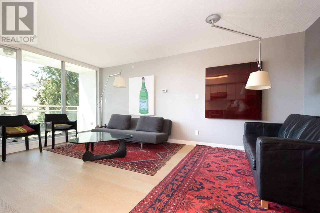 Photo 4 of 408 1635 W 3rd Avenue, Vancouver BC