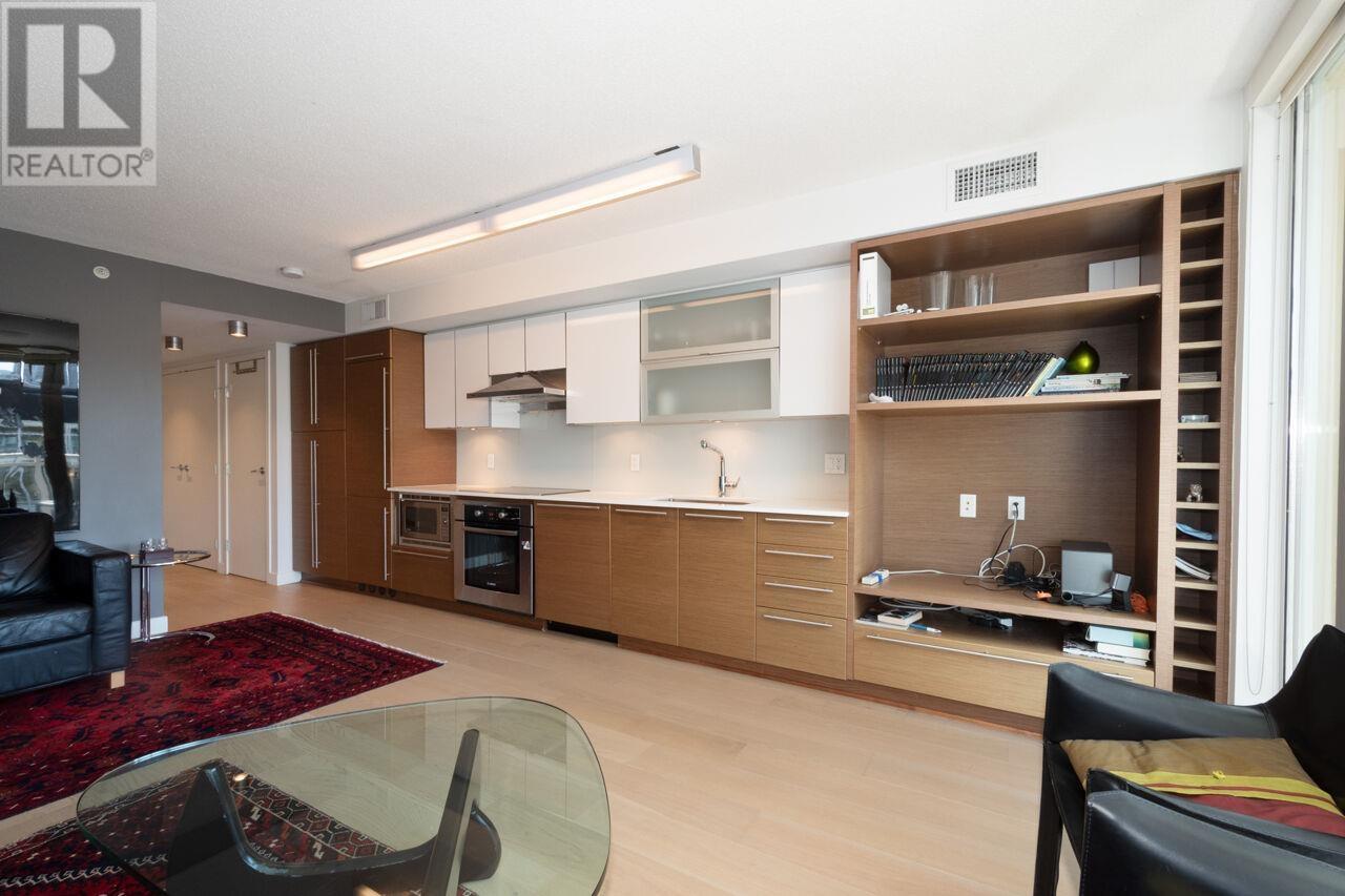 Photo 13 of 408 1635 W 3rd Avenue, Vancouver BC
