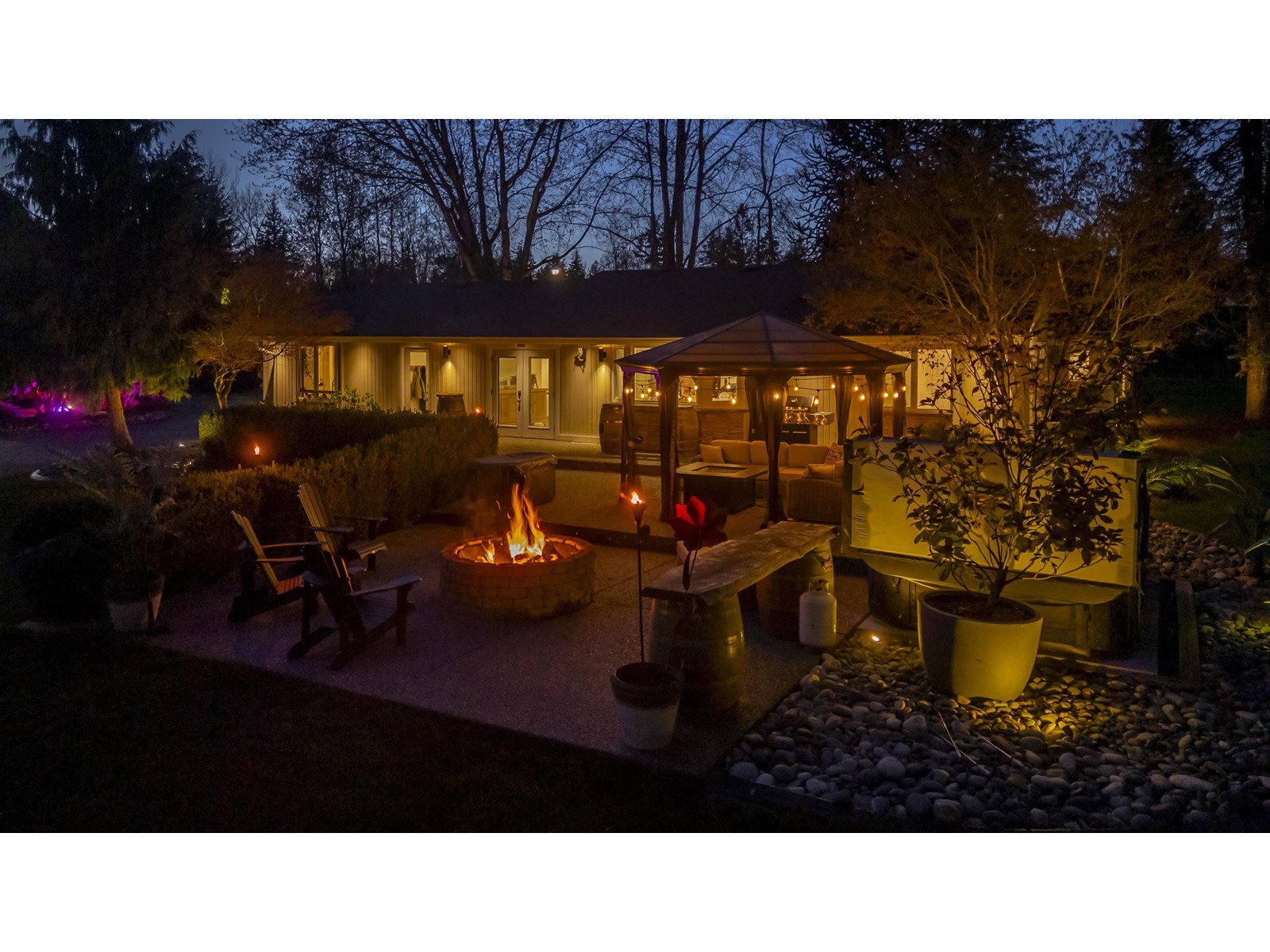 Photo 4 of 27720 Joanita Place, Abbotsford BC