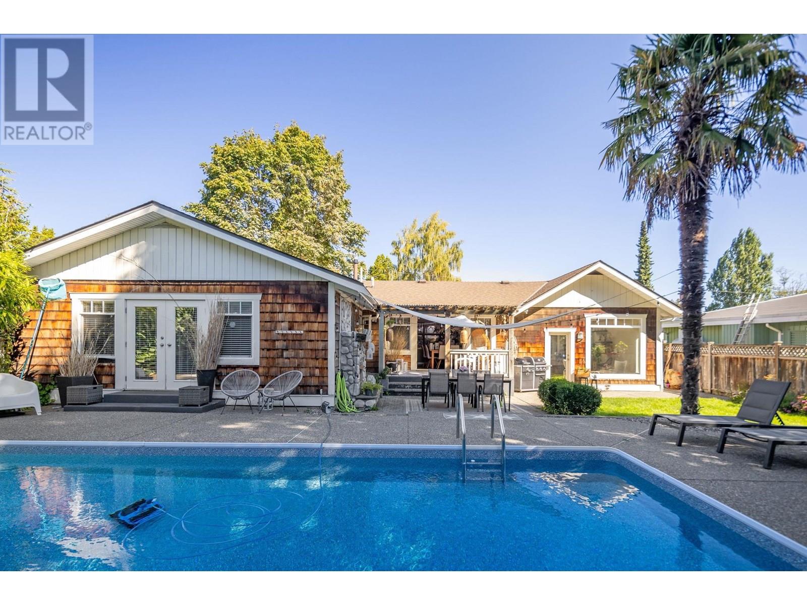 Photo 1 of 4874 11 A Avenue, Delta BC