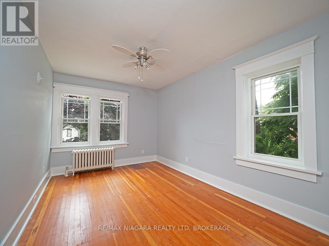 Photo 37 of 265 Clarence Street, Port Colborne ON