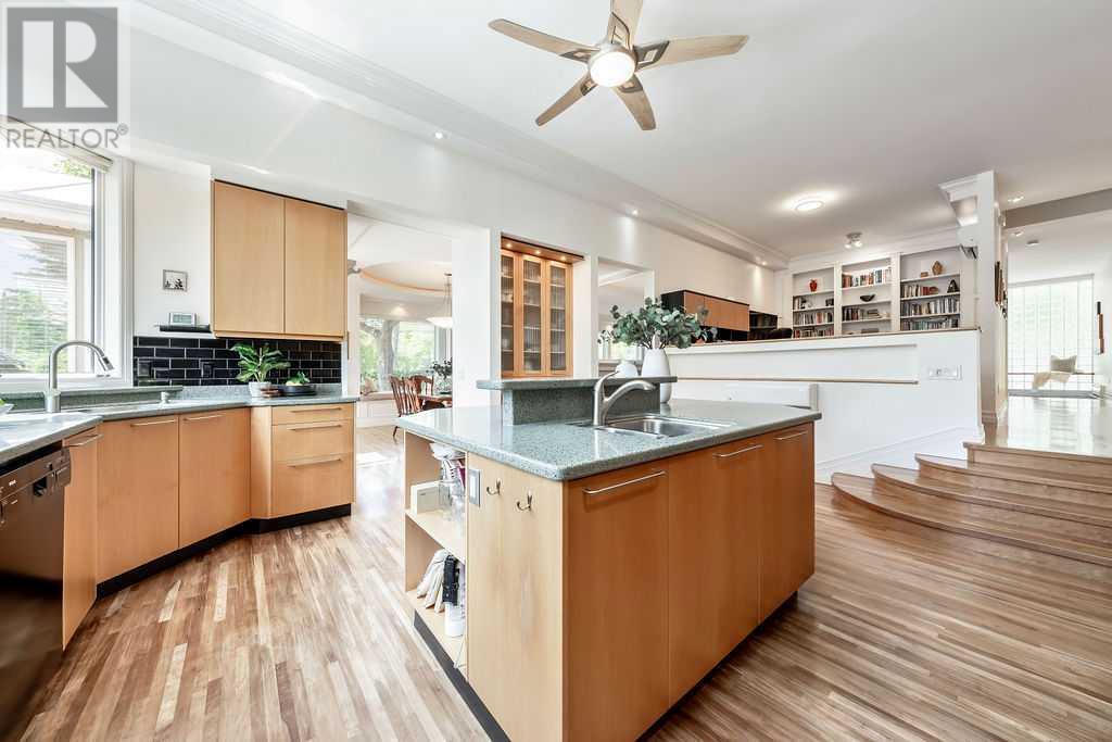 Single Family House Bungalow for Sale in   Avenue NE Renfrew Calgary 