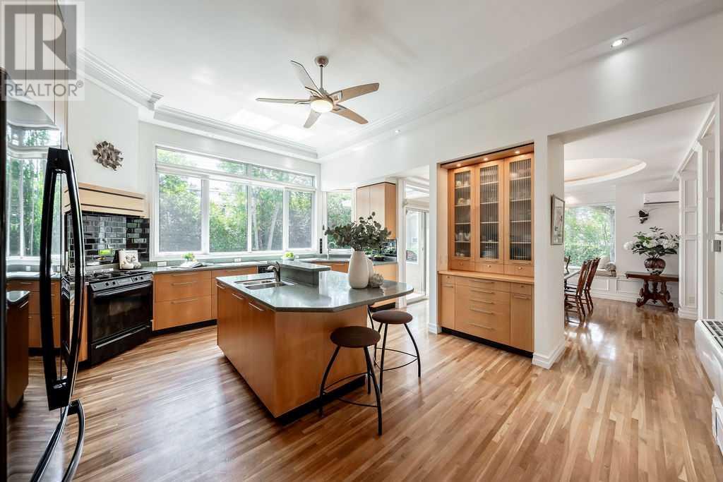 Single Family House Bungalow for Sale in   Avenue NE Renfrew Calgary 